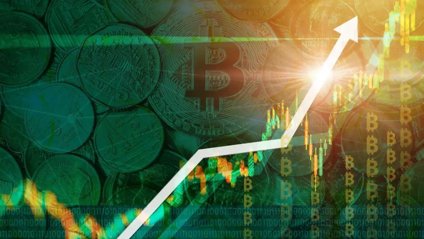 Bitcoin vượt mức 117.000 USD Bitcoin vượt mức 117.000 USD