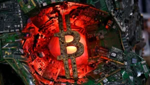 Bitcoin rơi về vùng 86.000 USD, thị trường tiền điện tử chịu áp lực từ Fed và cổ phiếu AI