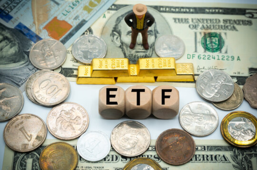 Các quỹ ETF Bitcoin và Ether đồng loạt bị rút vốn trước kỳ nghỉ Giáng sinh